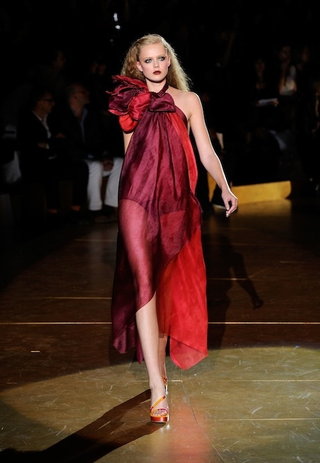 Illustration for article titled Marc Jacobs' Latest Isn't Particularly Inspired, But Gorgeous Nonetheless
